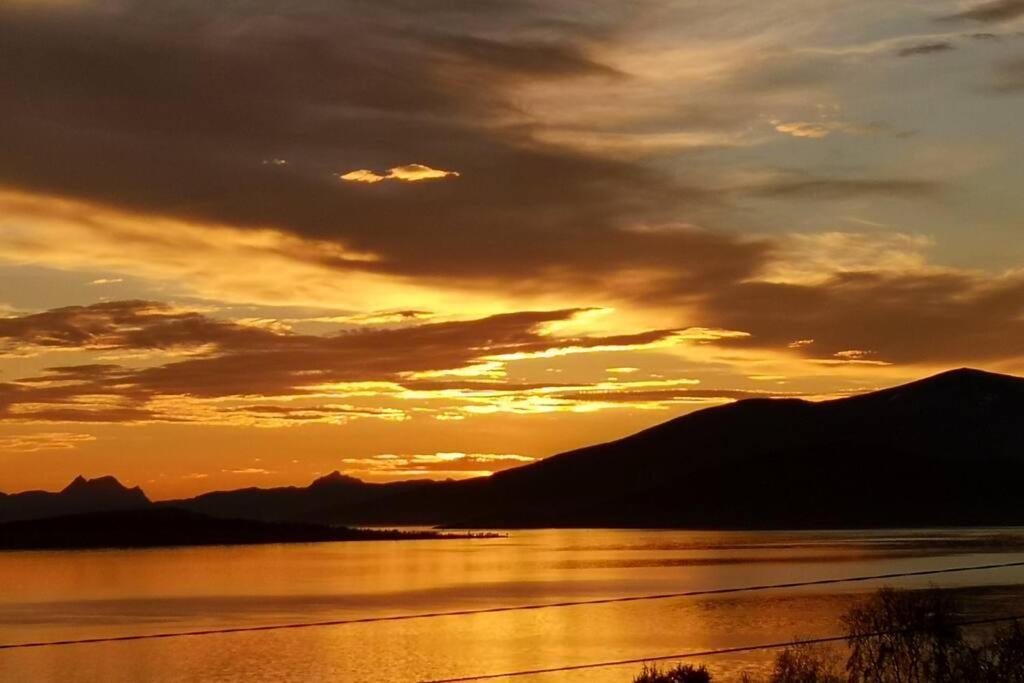 Liten Kjellerleilighet. Landlig Rolig Omrade. Tromsø Esterno foto